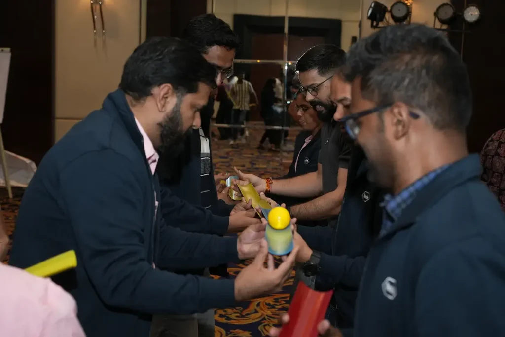 TEAM BUILDING