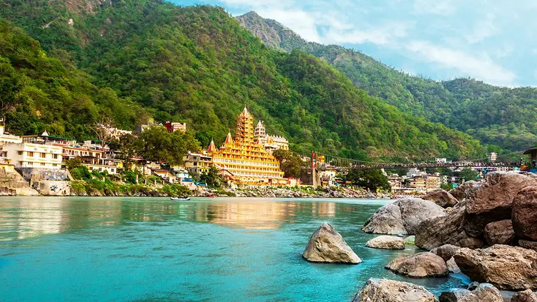 Uttrakhand lakshman jhula bridge rishikesh